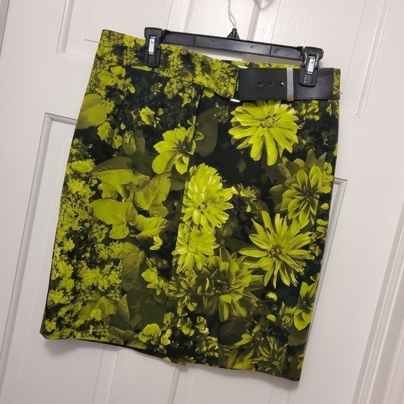 Michael Kors Green & Black Floral Print Pencil Skirt Size 6 - Picture 1 of 13
